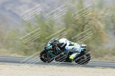 media/Apr-20-2025-CVMA (Sun) [[39090e8767]]/Race 9-Formula LW Twins Shootout/